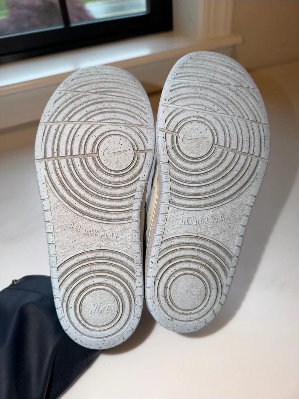 KIDS' NIKE LITTLE KID COURT BOROUGH LOW RECRAFT SNEAKERS